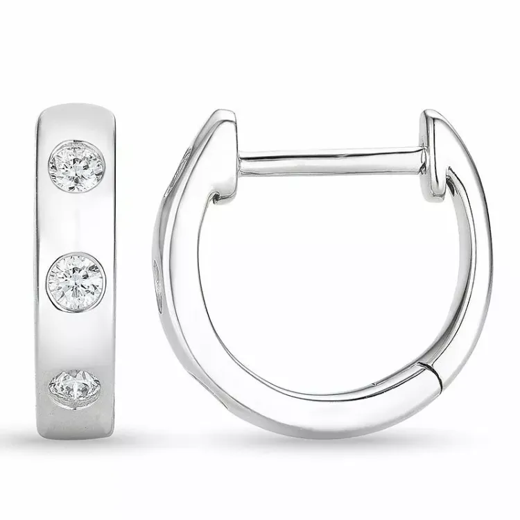 diamant creol i 9 karat hvitt gull med diamant