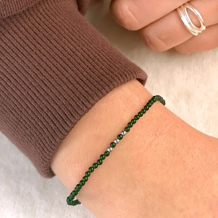 armbånd med stein og 3 hematite - Loom Stones
