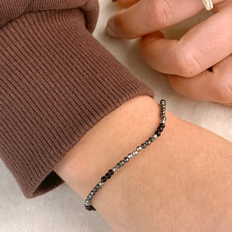 armbånd med onyks og hematite - Loom Stones