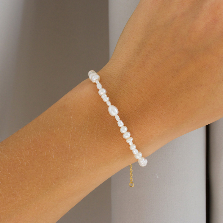 Blandet størrelse armbånd med ferskvannsperle