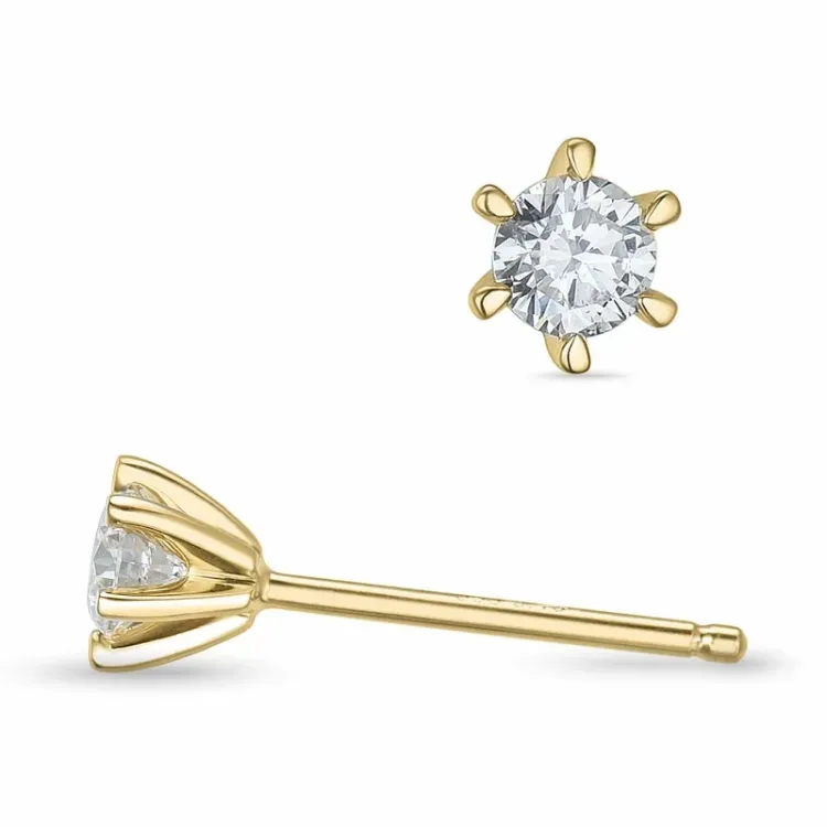 2 x 0,15 ct  lab grown diamant solitaireørepynt i 9 karat gull med lab grown diamant 