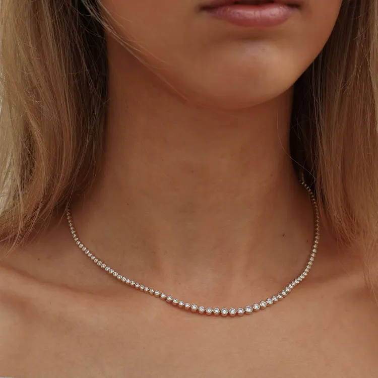 45 cm lab grown diamant halskjede i 14 karat gull 6,02 ct