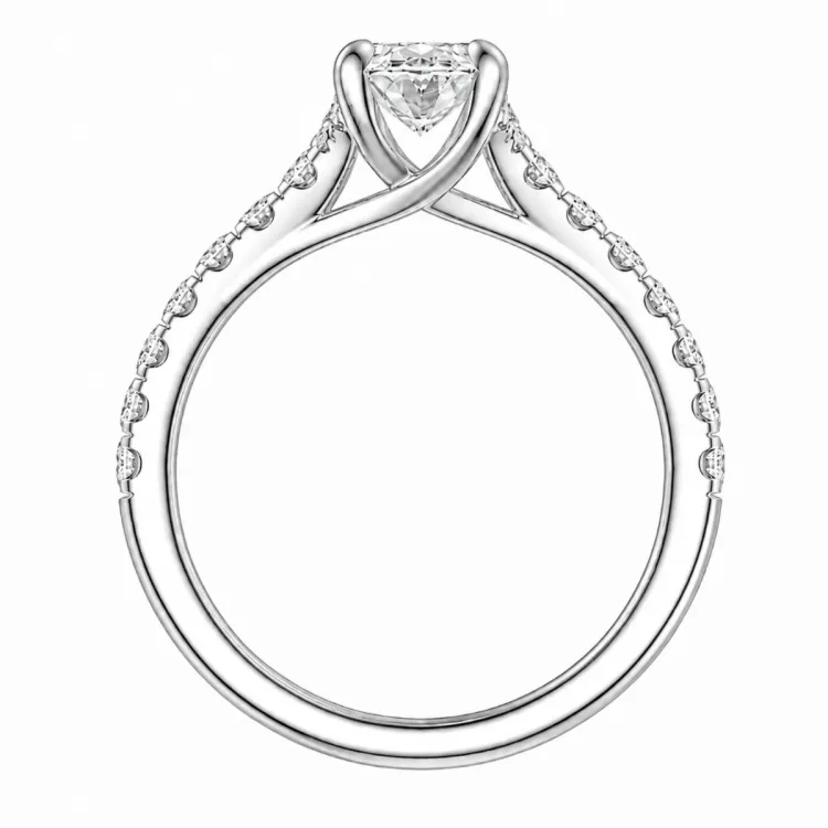 oval lab grown diamant ring i 14 karat hvitt gull 1,0 ct 0,26 ct