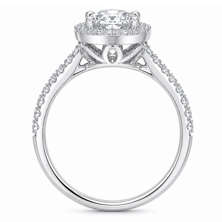 oval lab grown diamant ring i 14 karat hvitt gull 1,0 ct 0,33 ct
