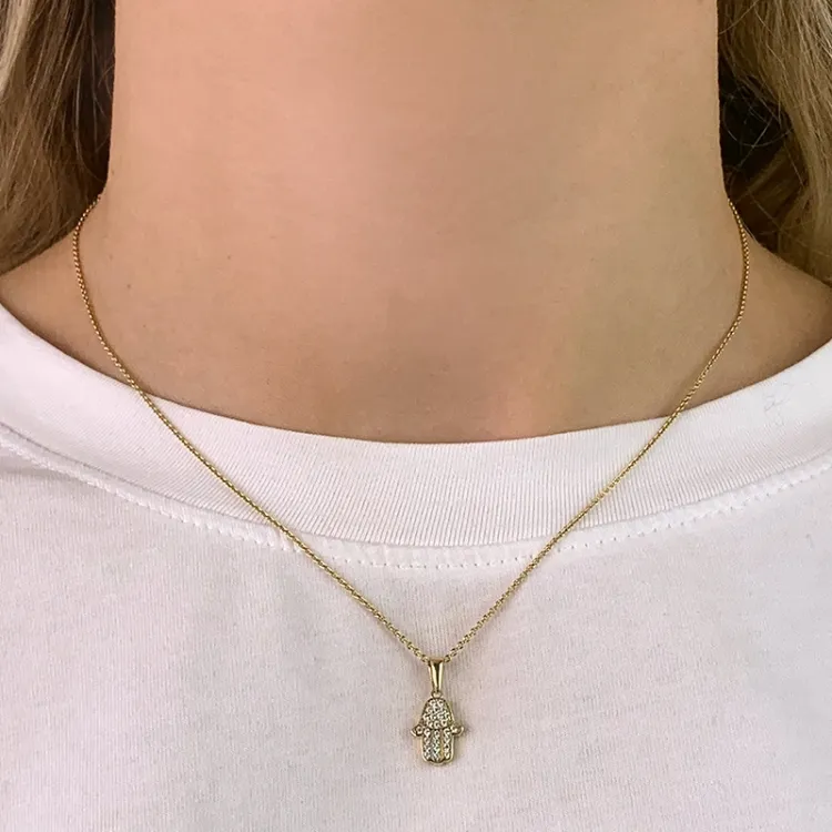 hamsas hånd zirkon anheng i 9 karat gull - Gold Collection