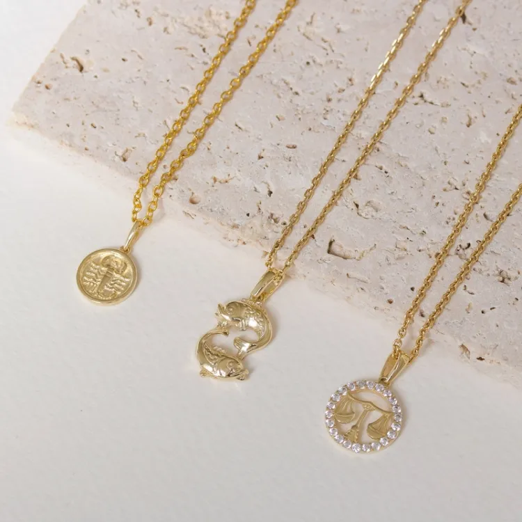 stjernetegn fisken anheng i 8 karat - Gold Collection