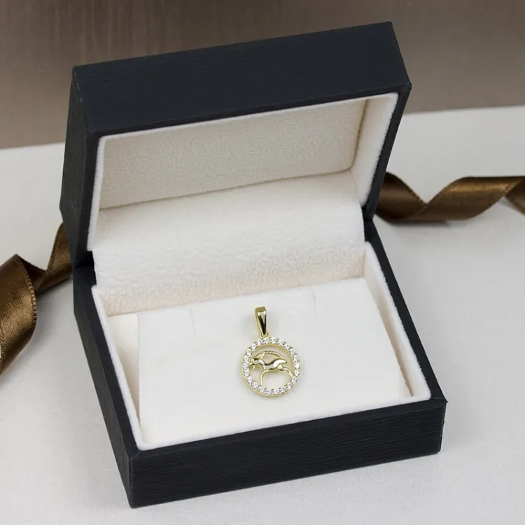 stjernetegn steinbukken anheng i 8 karat - Gold Collection
