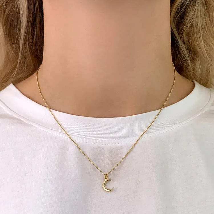 måne zirkon anheng i 8 karat - Gold Collection