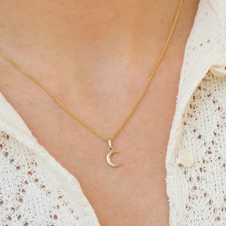 måne zirkon anheng i 8 karat - Gold Collection
