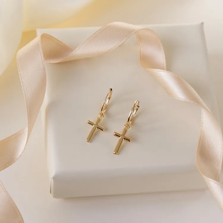 12 mm kors creol i 9 karat gull - Amoré