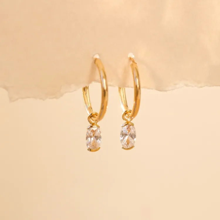 12 mm creol i 9 karat gull med zirkon - Gold Collection
