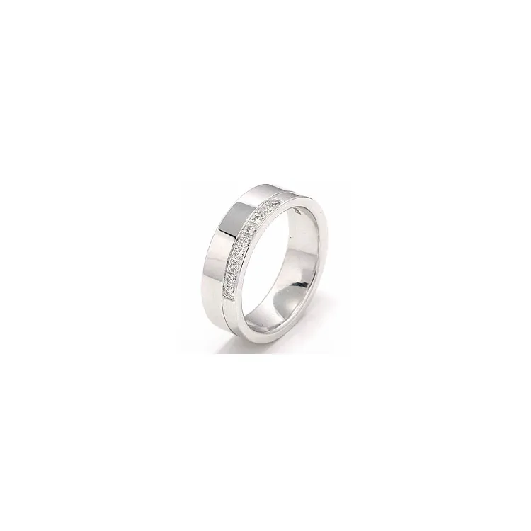 giftering i 14 karat hvitt gull 9 x 0,015  ct