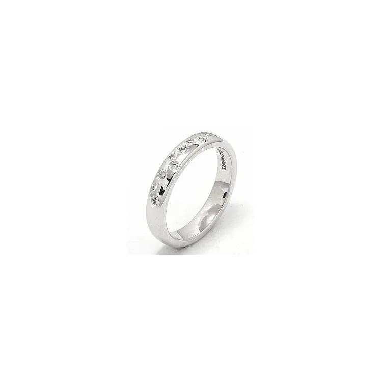 stjernedryss giftering i 14 karat hvitt gull 0,126 ct