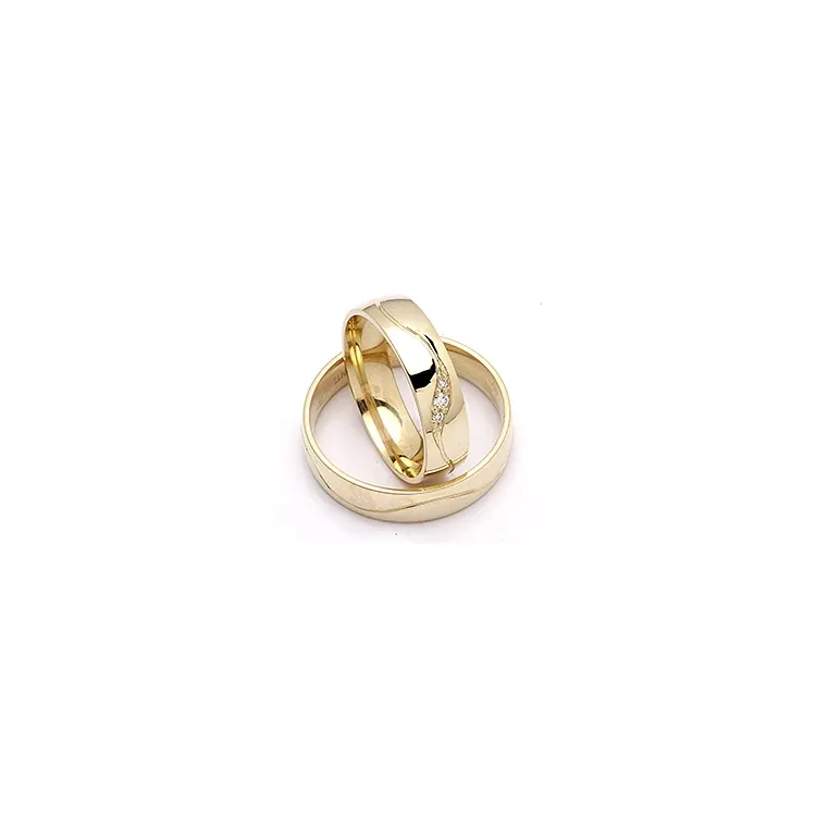 gifteringer i 9 karat gull 0,036 ct - par