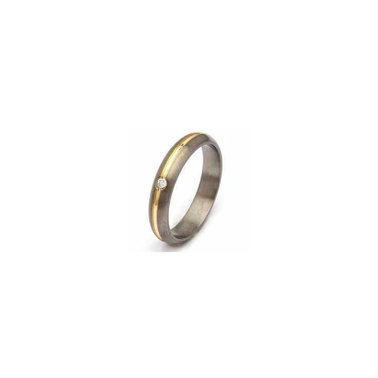 Giftering i titanium og alm. gull 0,030 ct