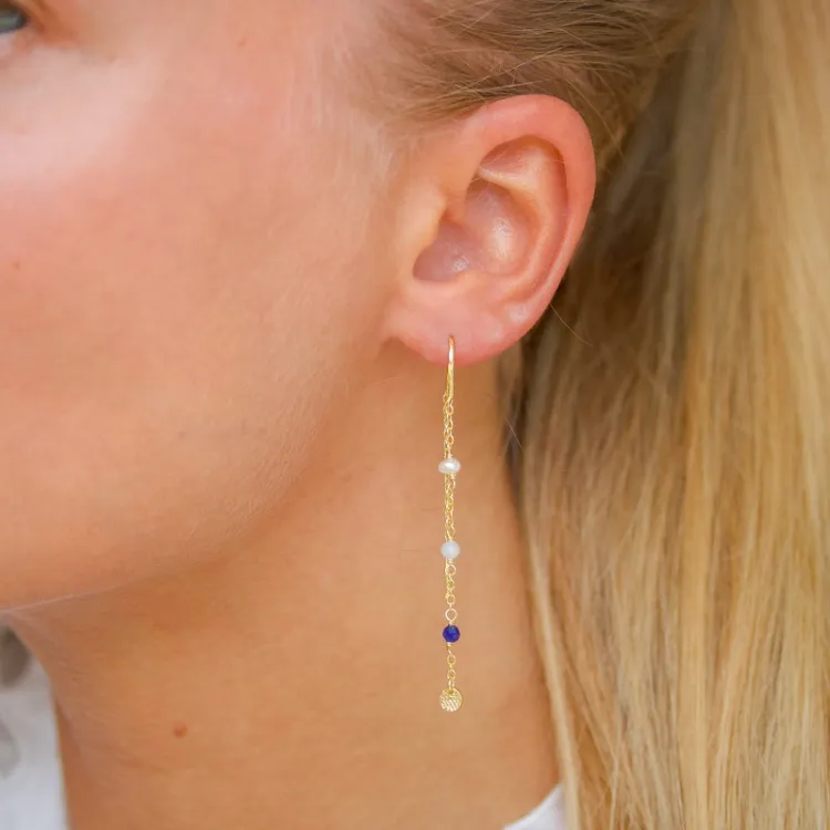 lange blå kjedeøreringer i forgylt sølv - Loom Stones