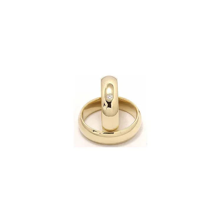 Gifteringer i 9 karat gull 0,05 ct