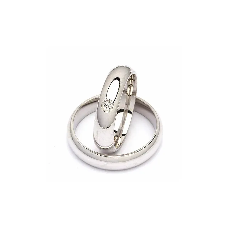 Gifteringer i sølv 0,05 ct