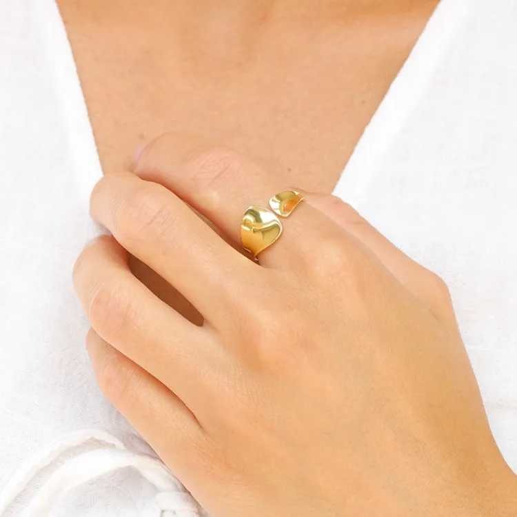 ring i forgylt messing - Eliné