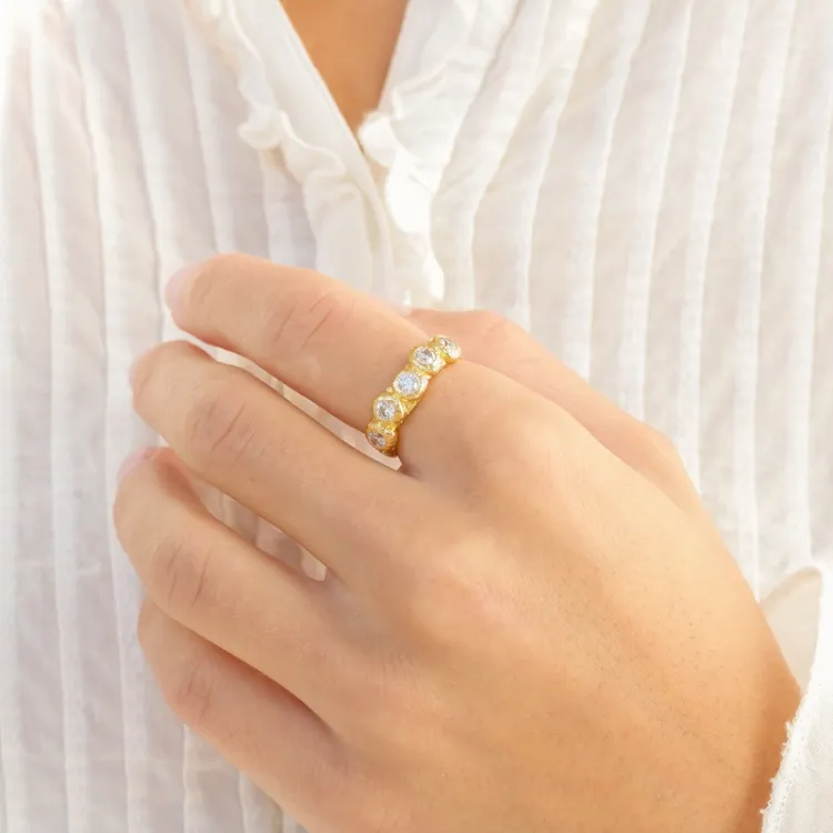 zirkon ring i forgylt messing - Eliné