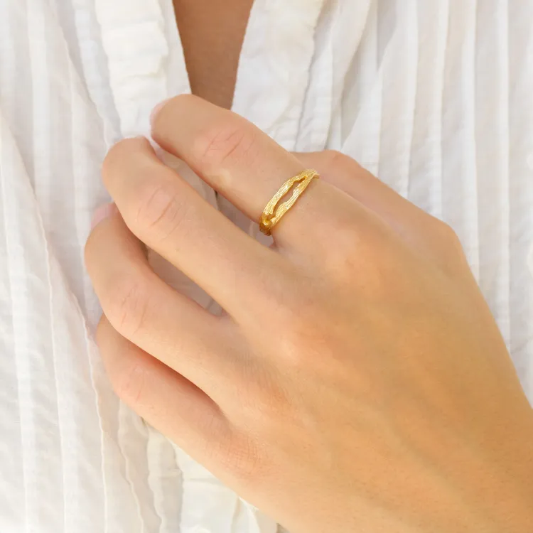 ring i forgylt messing - Eliné