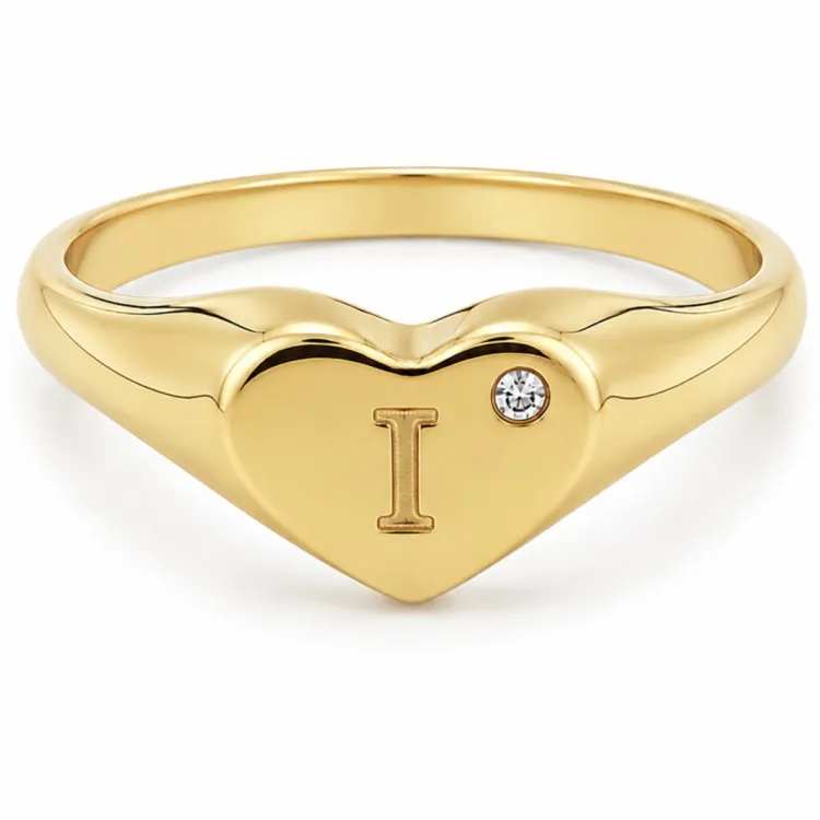 bokstav i zirkon ring i forgylt messing
