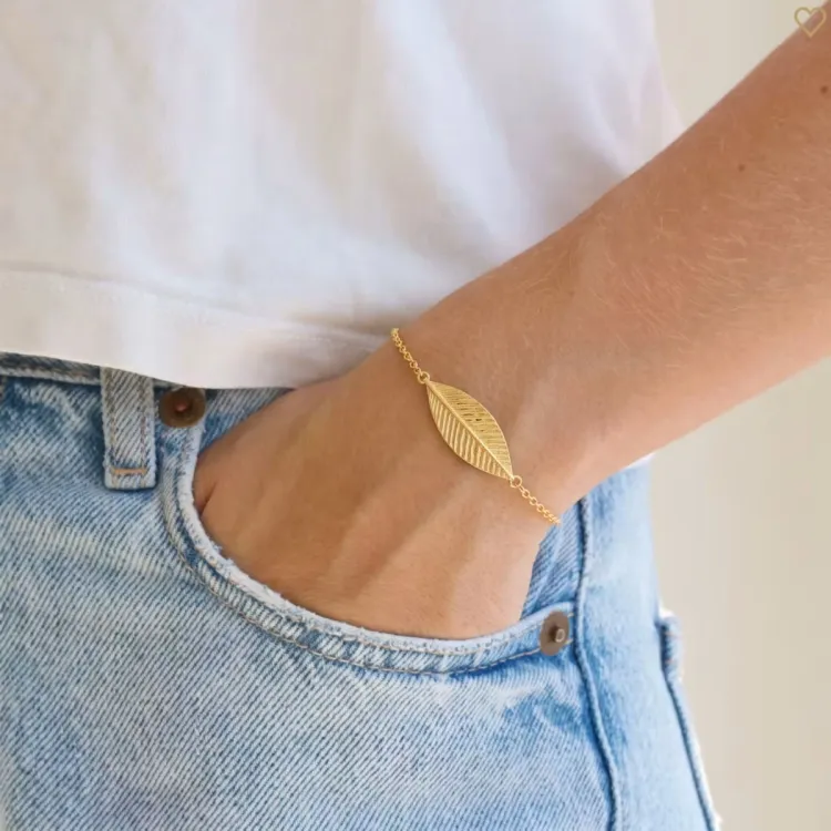 blad armbånd i forgylt messing - Pure Nature
