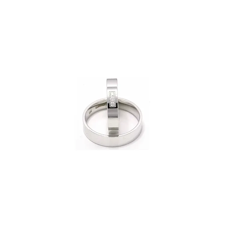gifteringer i 14 karat hvitt gull 0,049 ct - par