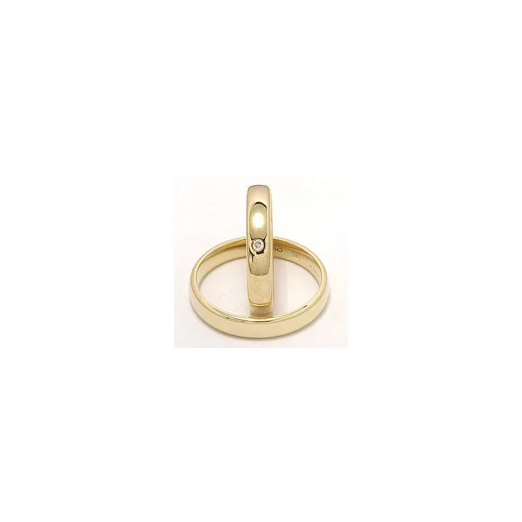 Gifteringer i 9 karat gull 0,02 ct
