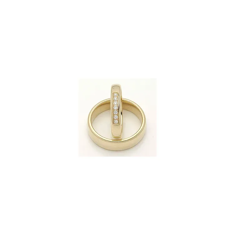Gifteringer i 14 karat gull 0,116 ct