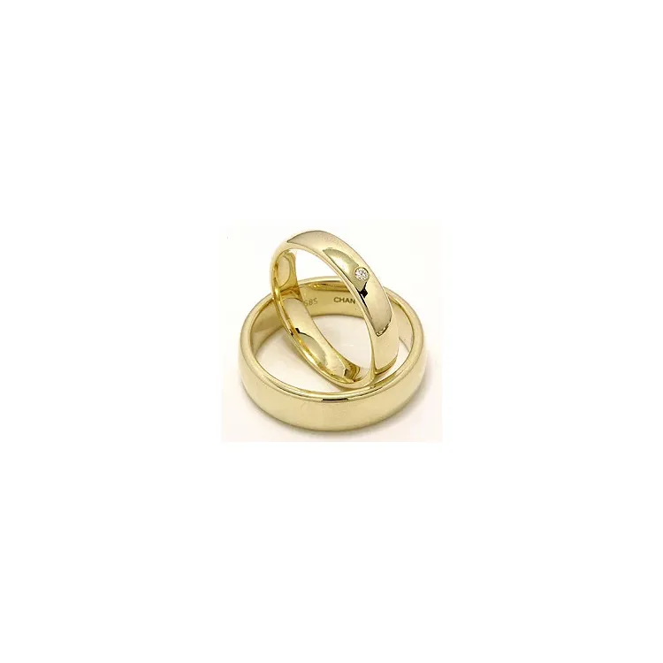 Gifteringer i 9 karat gull 0,02 ct