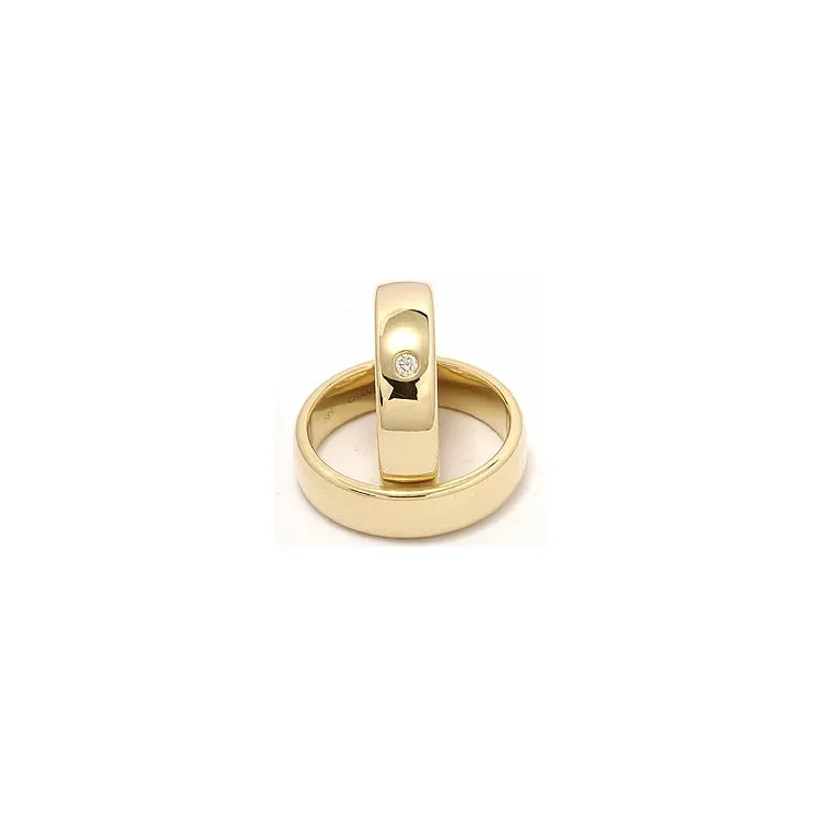 Gifteringer i 9 karat gull 0,05 ct