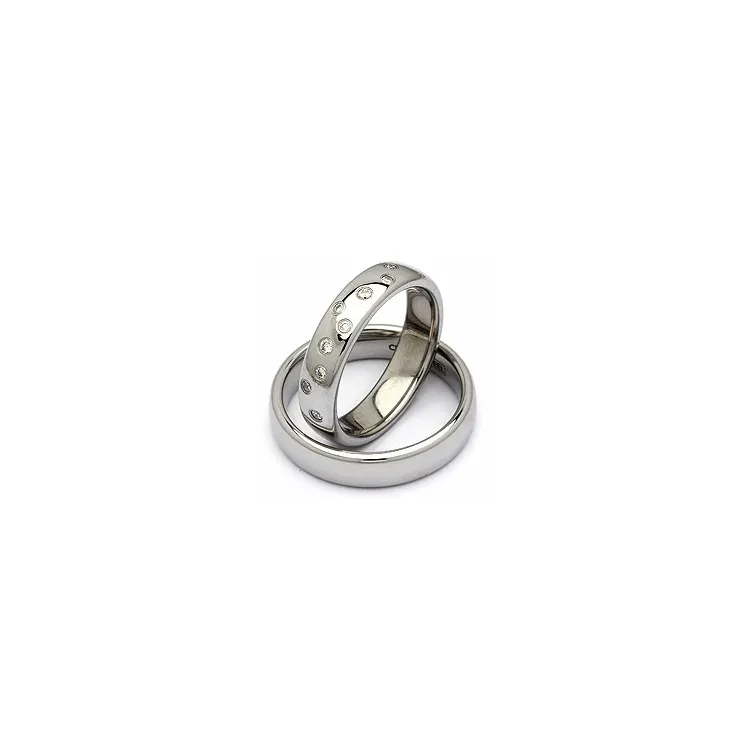 Gifteringer i stål 0,126 ct