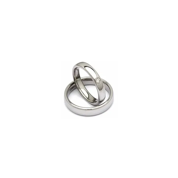 Gifteringer i stål 0,05 ct