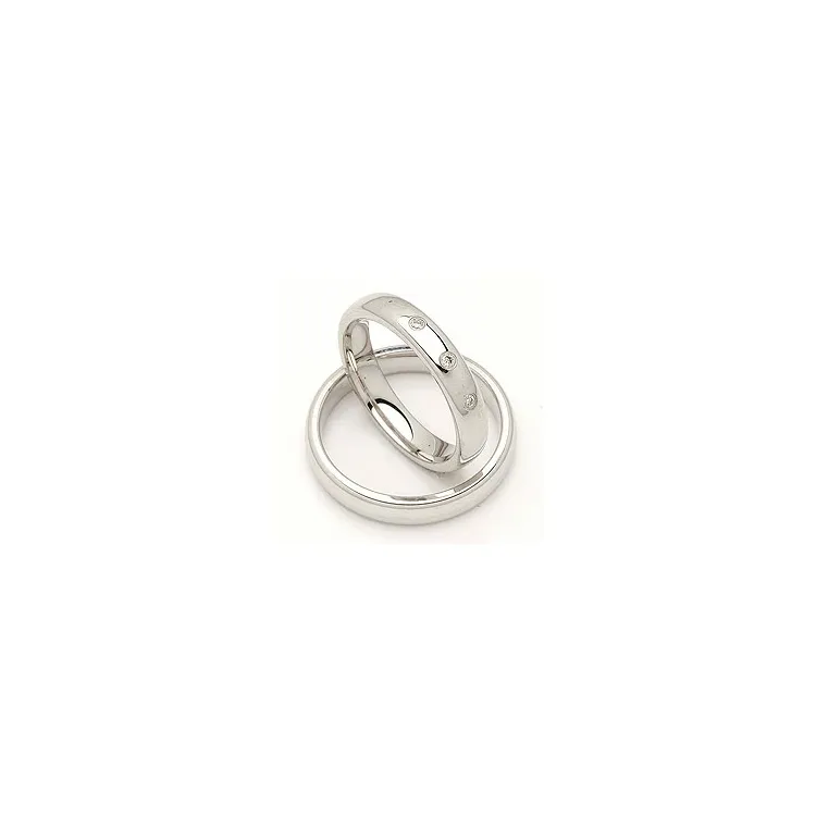 Gifteringer i 14 karat hvitt gull 0,045 ct