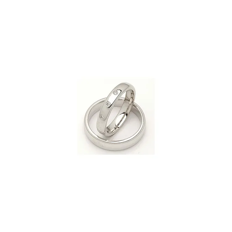 Gifteringer i 14 karat hvitt gull 0,045 ct