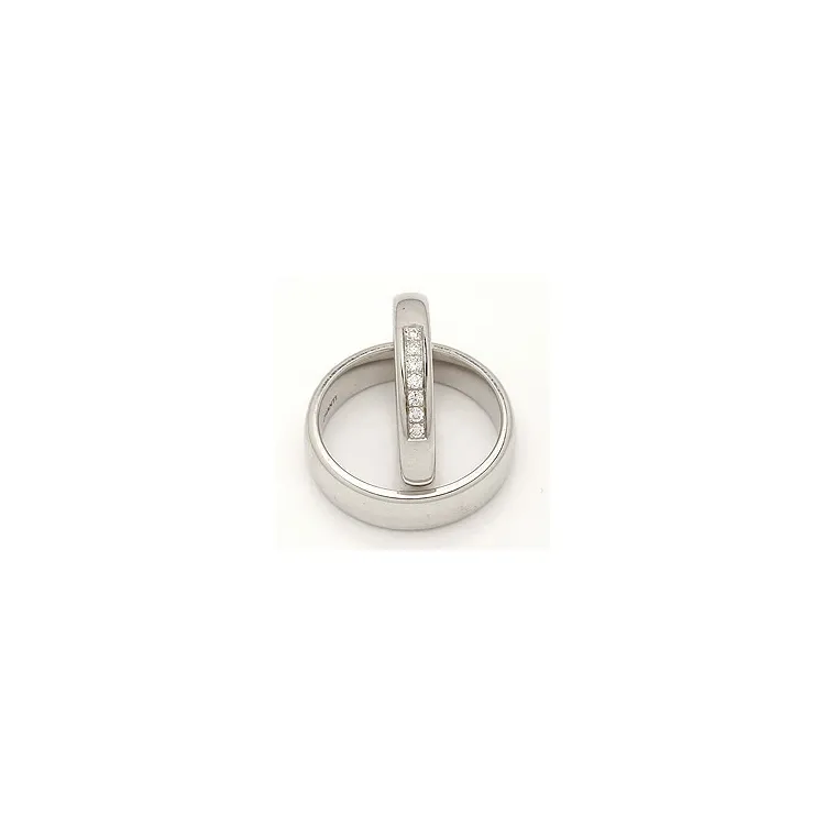 Gifteringer i 14 karat hvitt gull 0,116 ct