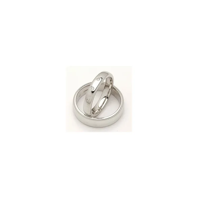 Gifteringer i 14 karat hvitt gull 0,045 ct