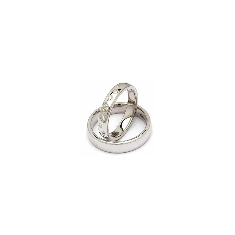 Gifteringer i sølv 0,13 ct