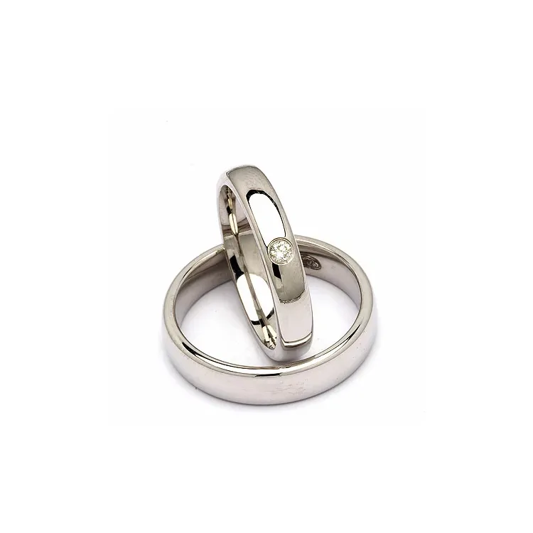 Gifteringer i sølv 0,05 ct
