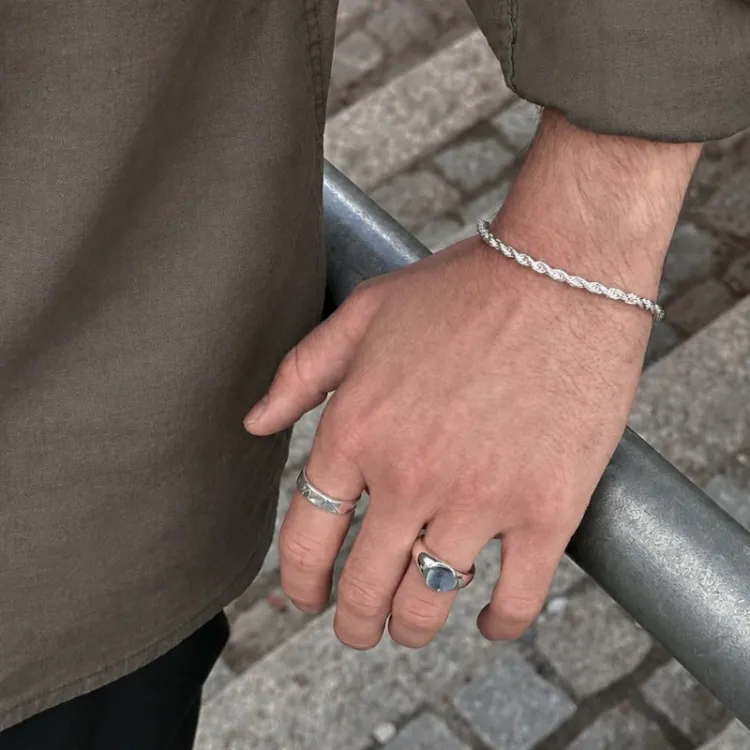 vanntett oval ring i stål
