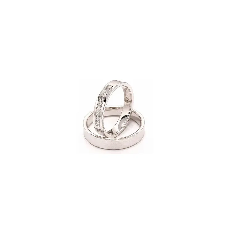 gifteringer i 14 karat hvitt gull 9 x 0,015 ct - par