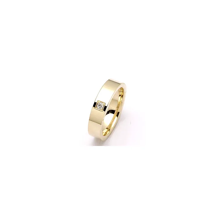 Giftering i 14 karat gull 0,05 ct