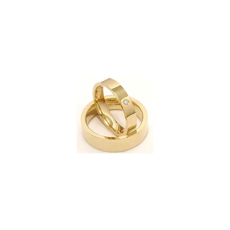 Gifteringer i 9 karat gull 0,02 ct