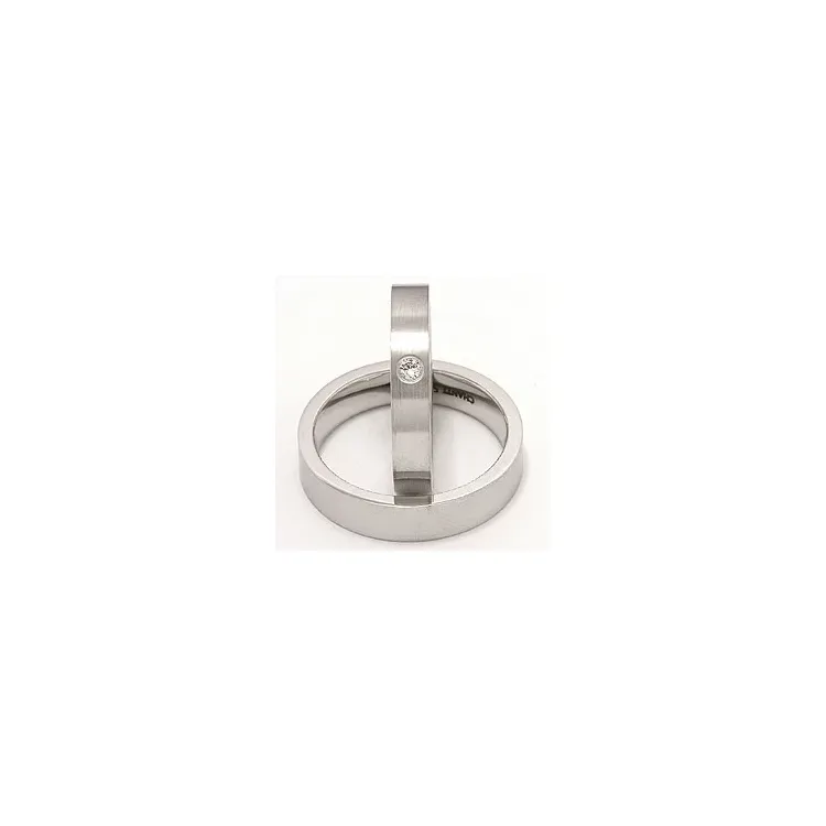 Gifteringer i 14 karat hvitt gull 0,05 ct - par