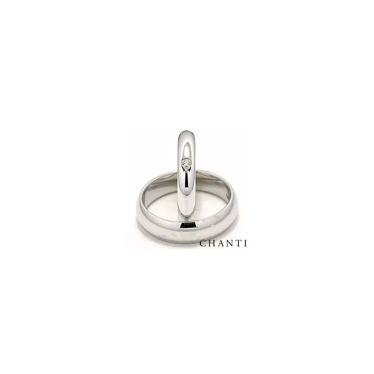 Gifteringer i 14 karat hvitt gull 0,05 ct - par