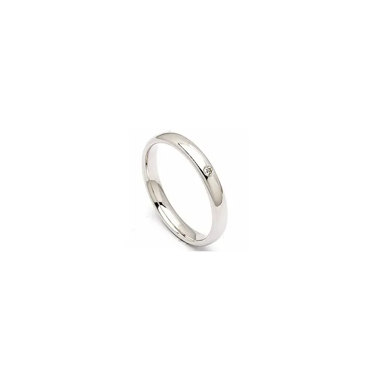 Smal oval giftering i 14 karat hvitt gull 0,025 ct