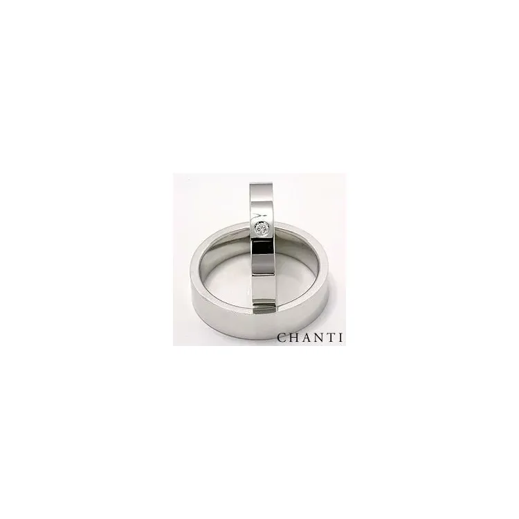 Gifteringer i 14 karat hvitt gull 0,05 ct - par