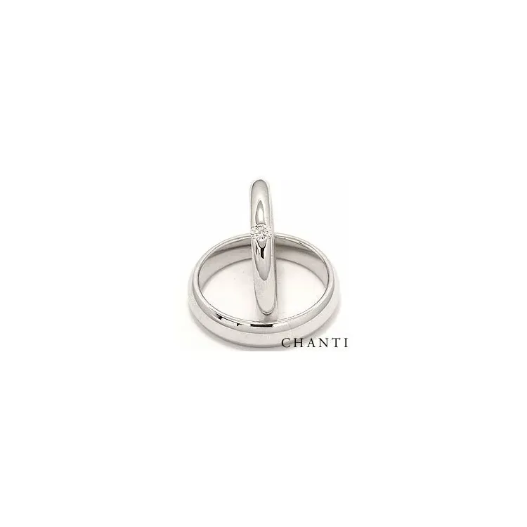 Gifteringer i 14 karat hvitt gull 0,12 ct - par