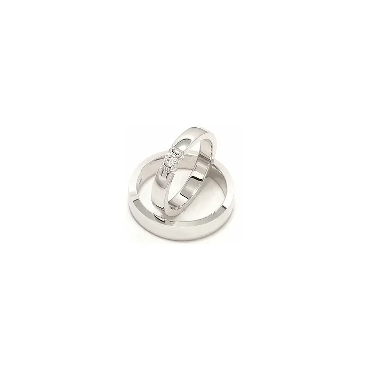 Gifteringer i 14 karat hvitt gull 0,15 ct - par